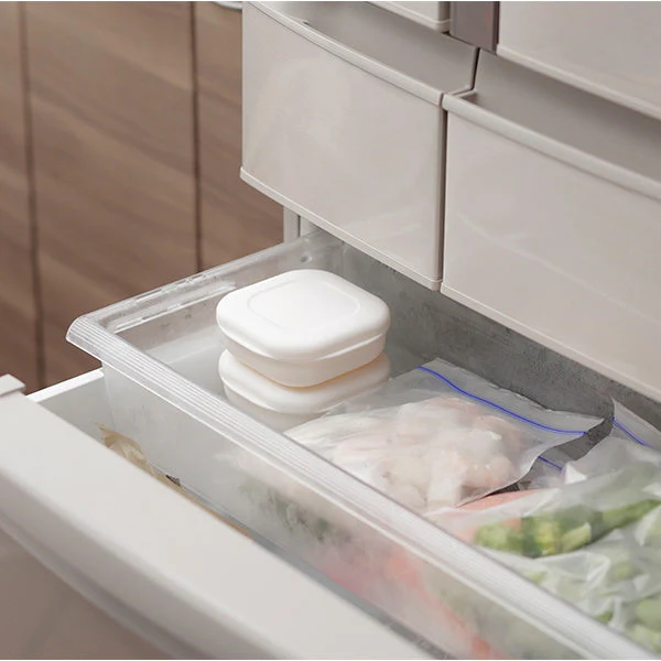 食品保存容器 冷凍容器 ごはん冷凍 マーナ(marna) K745 極(きわみ) 冷凍ご飯容器 ホワイト 201784 - Image 4