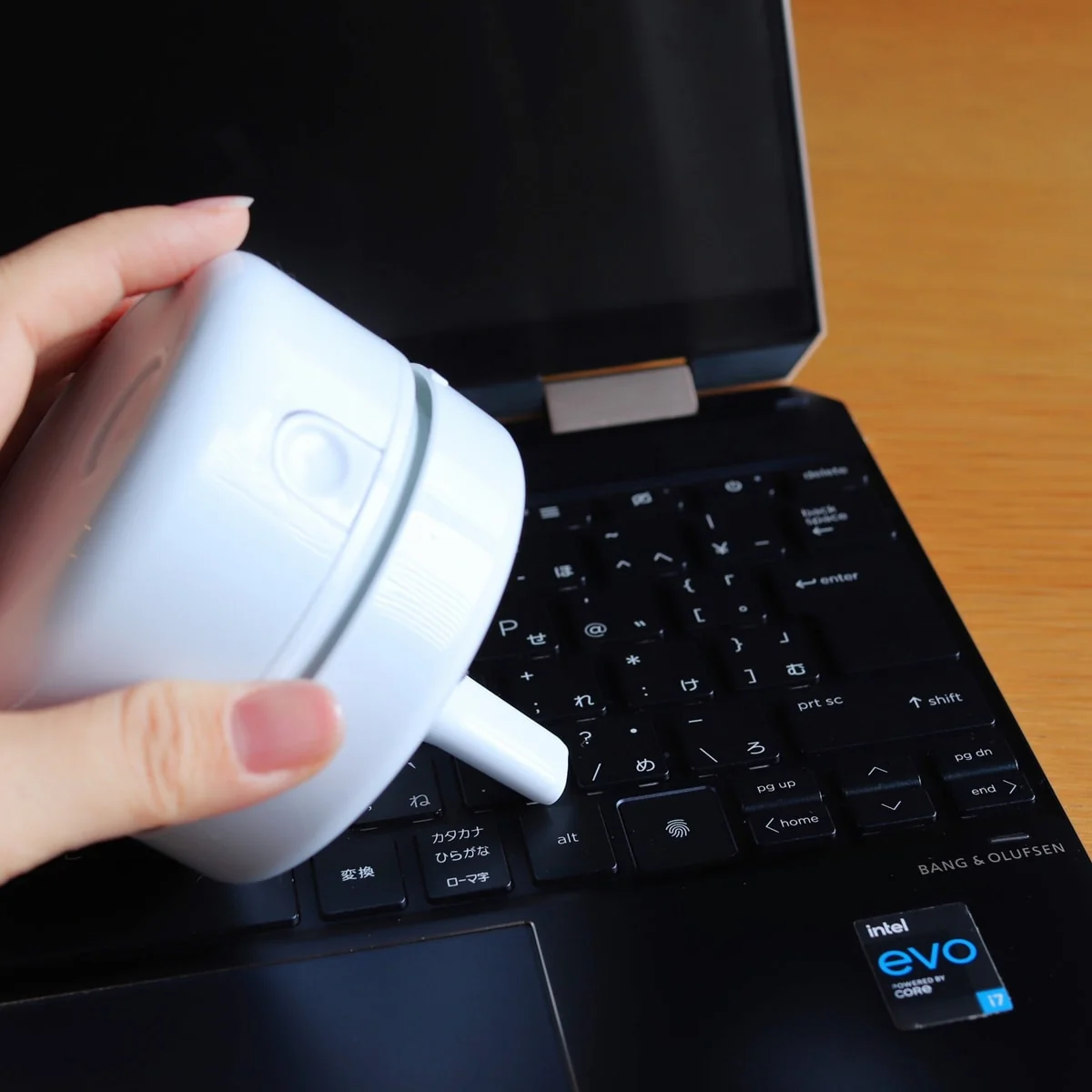 卓上クリーナー 卓上掃除機 コンパクトデスククリーナー ミニクリーナー コードレス ホワイト　355875 - Image 10